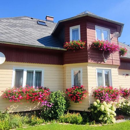 Holiday Home Moldava Kültér fotó